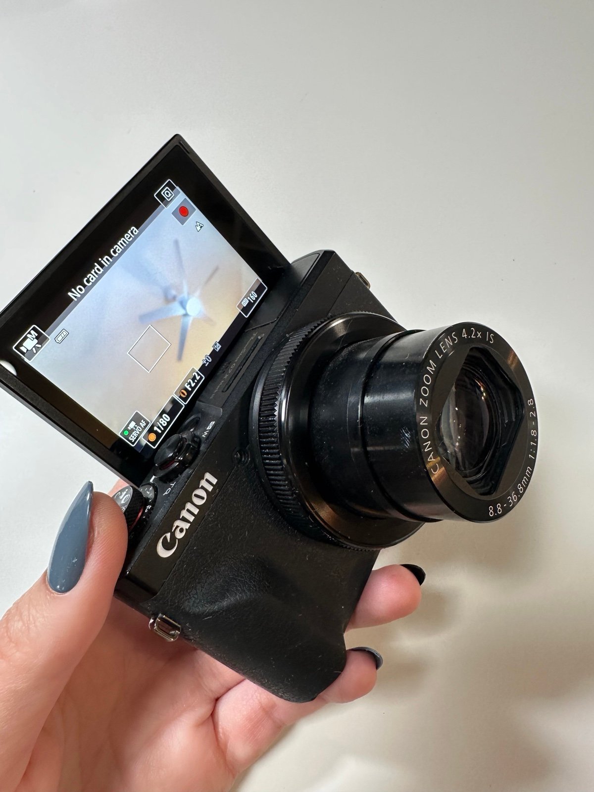 Canon PowereShot G7X Mark III